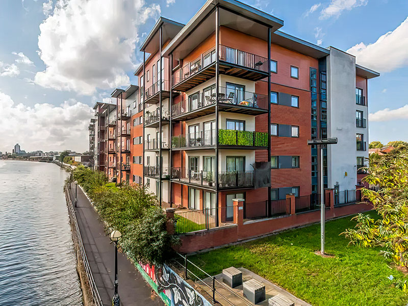 Lamba Court, Manchester